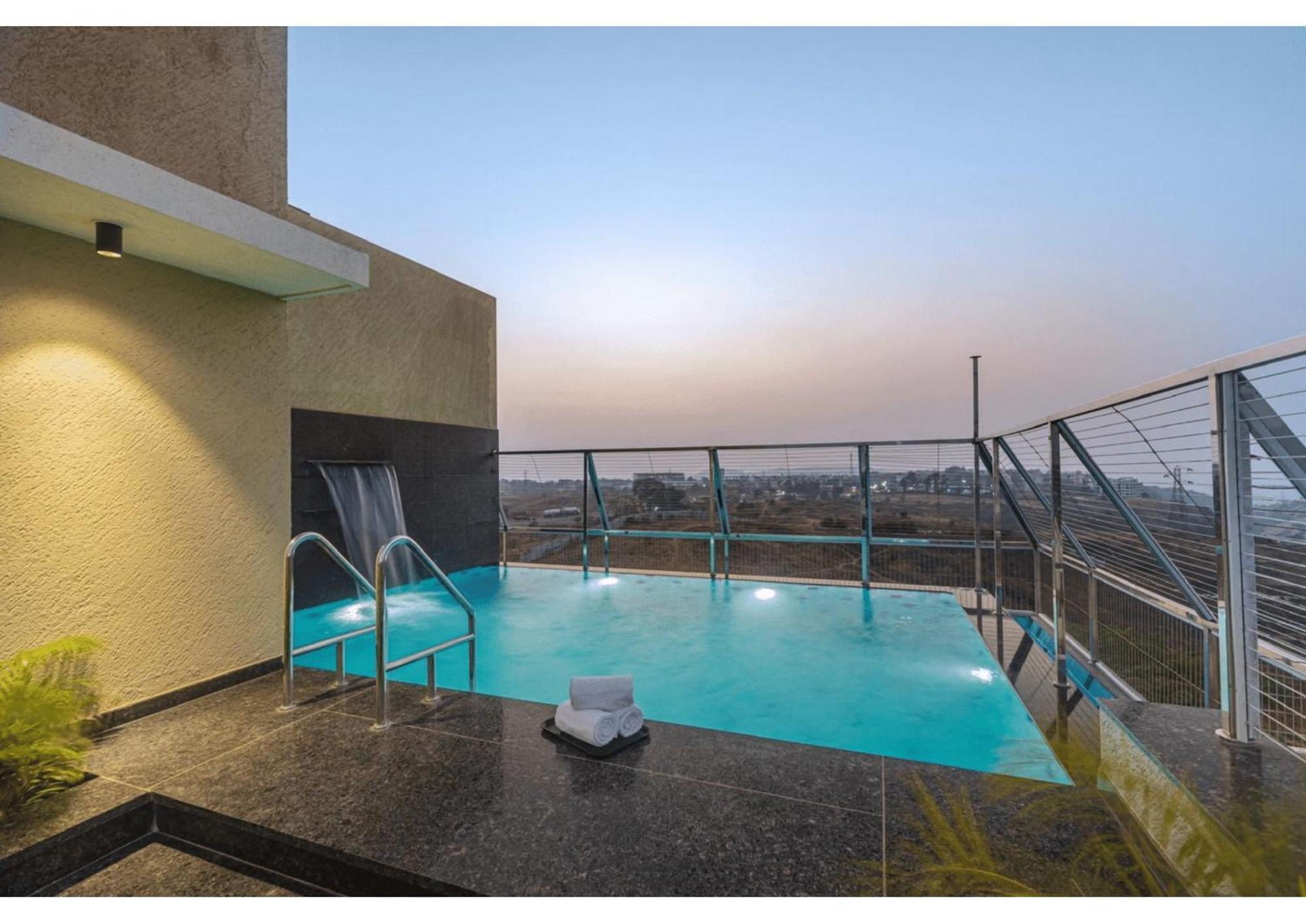 Mountain Glory 8Bhk By Tensorstays, Pool & Theater Igatpuri Ngoại thất bức ảnh